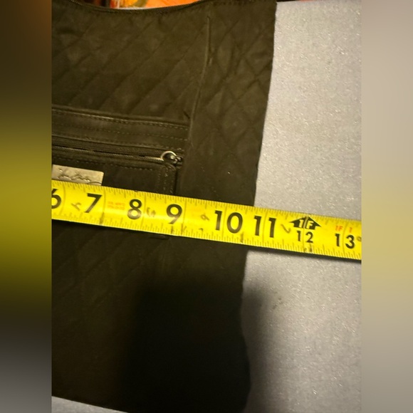 Vera Bradley Black Crossbody Bag with Adjustable Strap Leopard Material Inside - Picture 3 of 6